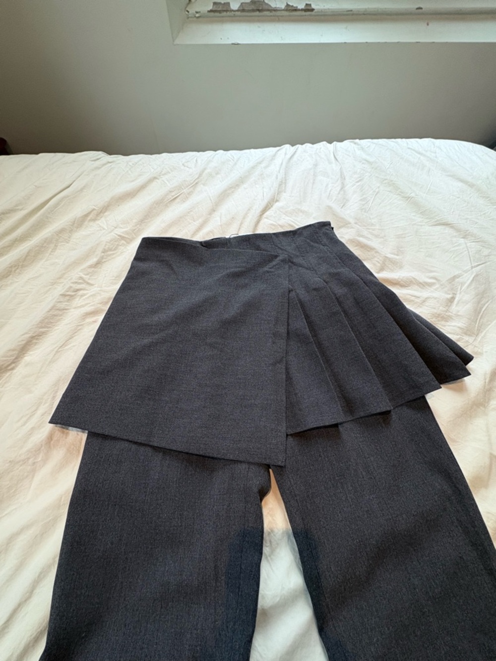 Zara Dark Gray Hybrid Pleated Skirt Overlay Flare Pants - Picture 3 of 6